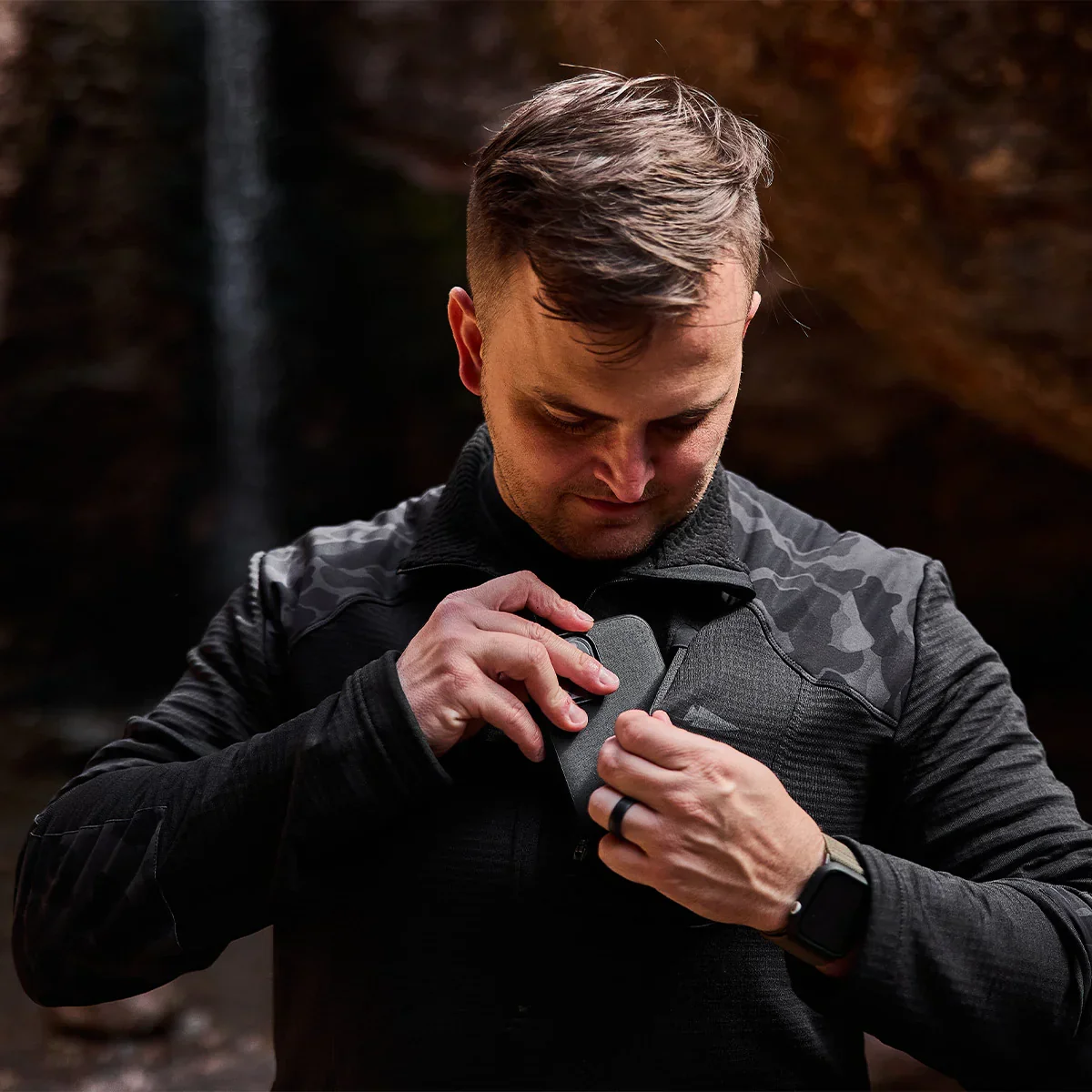 Men’s Half Zip - Polartec Grid Fleece - Image 3