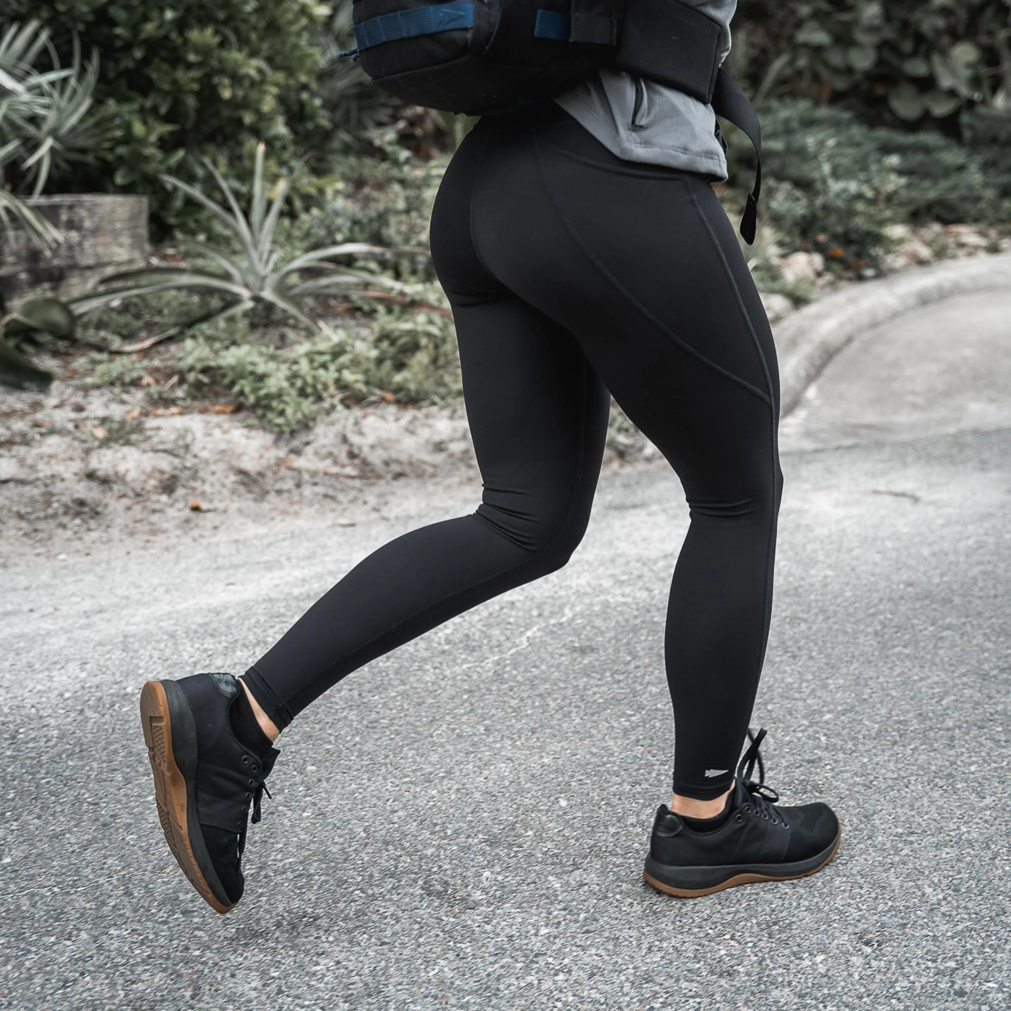 Training Leggings - Image 5